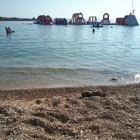 Διαμέρισμα Viki *